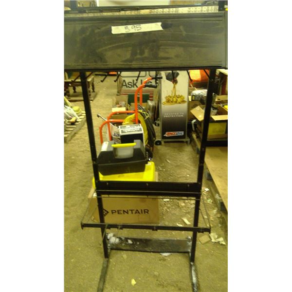 1 wiper display rack