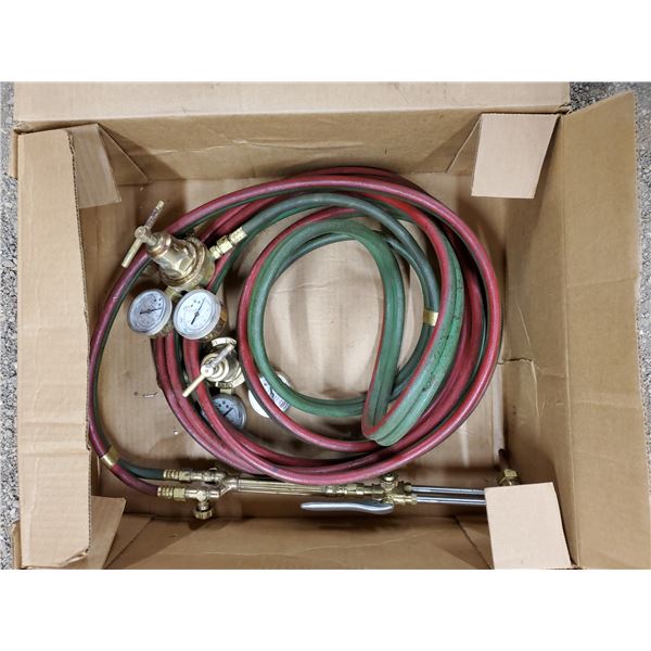 ACETALYNE WELDING HOSE, GAUGES, TORCH
