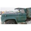 Image 4 : 1962 GMC 950 has key and hoist VIN 2C95503606460D (Runs & Drives)