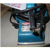 Image 2 : Makita 110mm Power Planner + set of sand papers