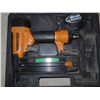 Image 2 : Bostitch Brad Nailer