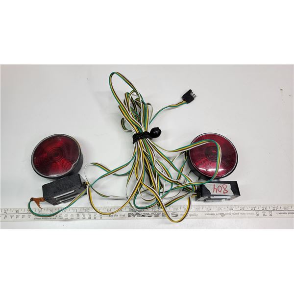 Magnetic tow lights