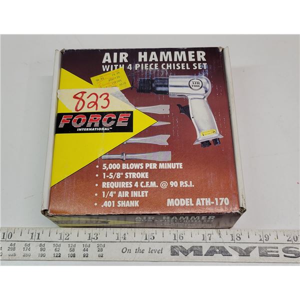 Air Hammer with 4pc chisel set