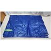 Image 1 : 6x8' blue tarp