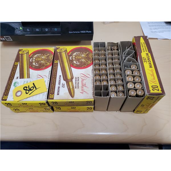 Lot of 9 live Weatherby .257 magnum ammunition & 114 brass (40 bright) (cannot ship, PAL required)