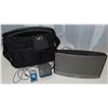 Image 5 : Bose SoundDock Portable + Carrying bag with remote, charging cord, Aux cords - Working condition