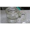 Image 3 : 6 cup pyrex coffee pot and extra lid with chip