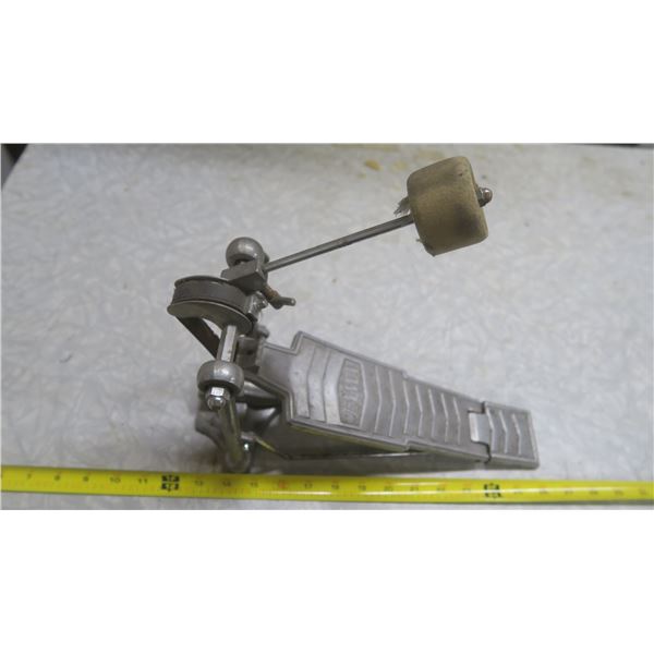 drum kick pedal