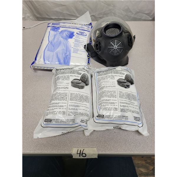 Vented air coveralls / facial mask with two cartridges