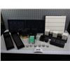 Image 1 : Assorted Jewelry display items