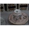 Image 3 : China cups/saucers, containers, soup thermos