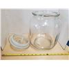 Image 2 : PEANUTS GLASS JAR