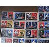 Image 2 : 4.1oz of assorted Hockey trading cards (Prism Gold)