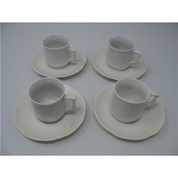 LOT of 4 VINTAGE CHILDREN'S CUPS and SAUCERS