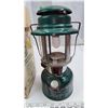 Image 2 : Coleman 1985 Kerosene lantern