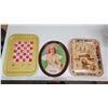 Image 1 : 3 Vintage Coca-Cola tin trays
