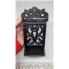 Image 4 : Vintage cast iron match box holder