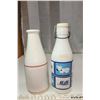 Image 2 : 2 Vintage milk bottles
