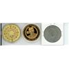 Image 1 : 3 Commemorative Tokens - Winston Churchhill, John F. Kennedy and Mayan Calendar