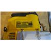 Image 2 : Dewalt Cordless Grease Gun