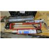 Image 2 : Caulking Guns, Sealant/Silicon and Sandpaper