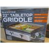 Image 1 : 22" tabletop Griddle (Blackstone)