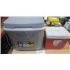 Image 1 : 2 coolers - Igloo 30 quart and Coleman 9 quart