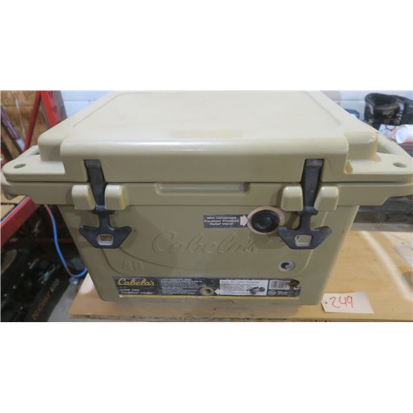 Cabela's 40 quart cooler