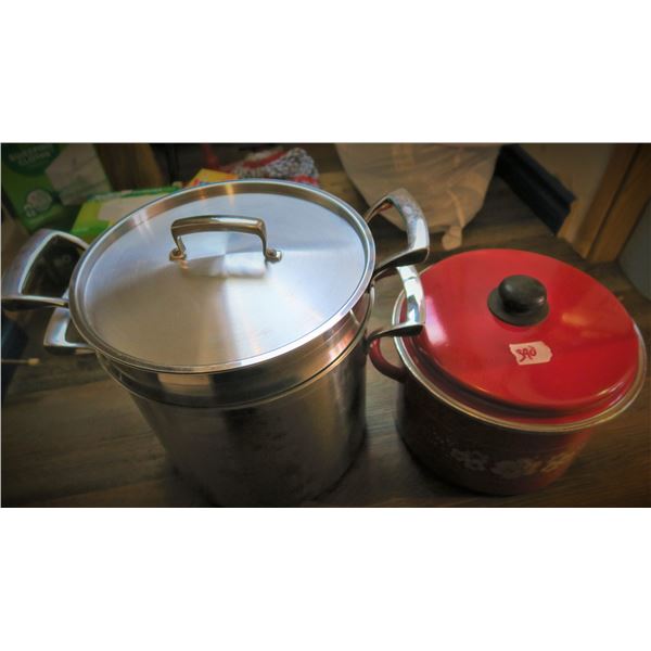 2 large cooking pots