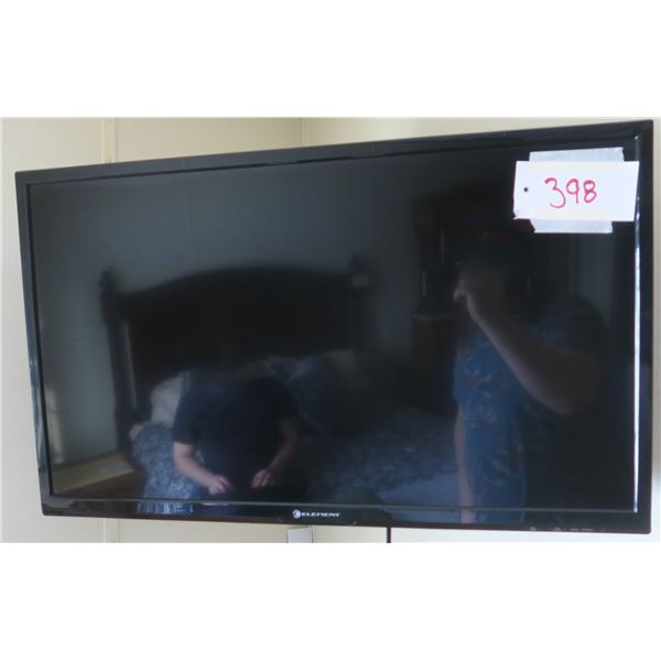 31" Element TV + wall mount