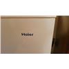 Image 2 : Haier Freezer (28 1/4"L x 20 3/4"W x 33"H