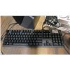 Image 2 : Dell PC with keyboard & mouse (Asus A8V-E deluxe motherboard, GeForce RTX graphics card, etc. no har