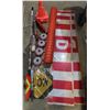 Image 1 : Lot of assorted transportation Hazard flags/signs