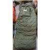 Image 1 : 2 Military grade cold weather sleeping bag  - 1 also has liner