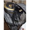 Image 6 : Spalding golf bag with golf clubs and accessories