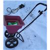 Image 2 : Vigoro Fertilizer/seed spreader + bag of tree & shrub food
