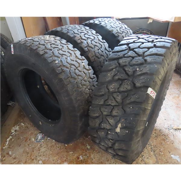 set of 3 - All terrain T/A tires (size: LT285/70 R17 121/118 Q + Kelly Tire