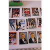 Image 5 : Lot of 1600 Hockey Cards + Wayne Gretzky Oilers Dollar