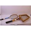 Image 6 : (2) Vintage Tennis Rackets