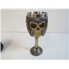Image 4 : Skull Goblet & Skull Light