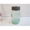 Image 5 : Green Crown Sealer Jar - Palm Milk Bottle