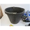 Image 2 : 6" Orbital Polisher - Gease Gun - Heavy Rubber Pail Misc Items