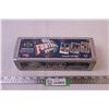 Image 1 : Set of 700 1991 Premier Edition Upper Deck NFL Cards (Factory Sealed)