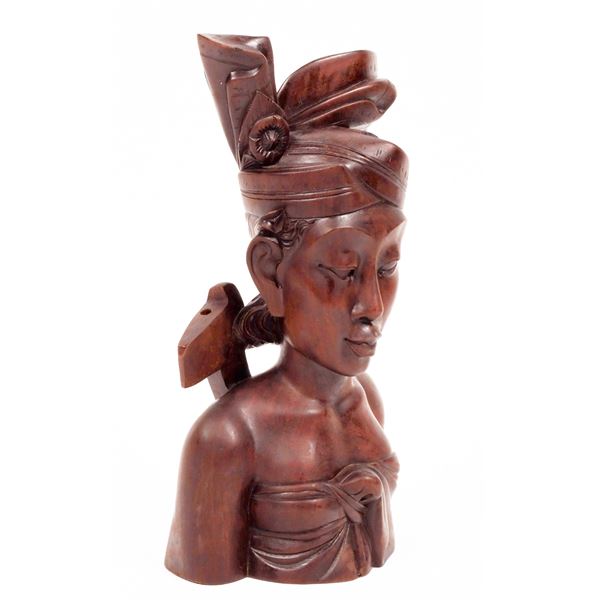 Carved Wood Bali Woman [161307]