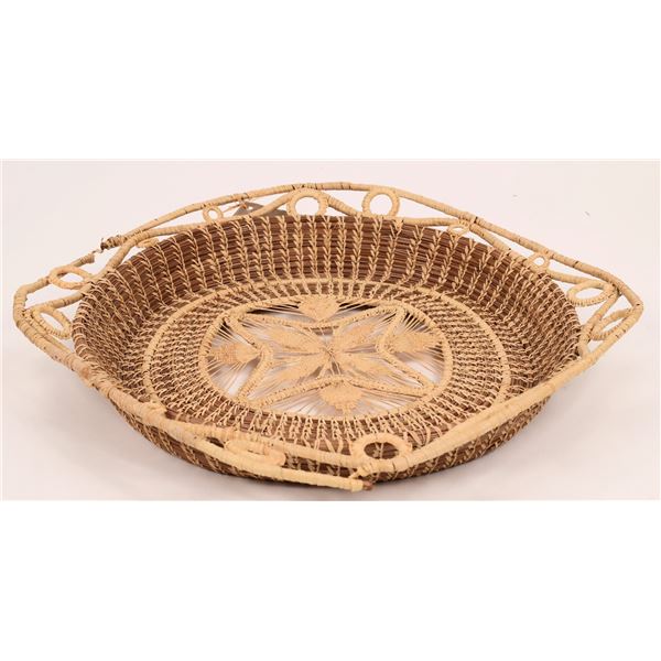 Shallow Pine Needle Basket [159642]