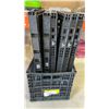 Image 2 : 6 FOLDING CRATES