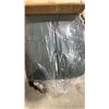 Image 2 : AS NEW QUEENSIZE COMFORTER