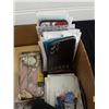 Image 4 : TRAY OF PHONE AND TABLET CASES