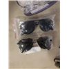 Image 3 : BOX OF SUNGLASSES AND GLASSES