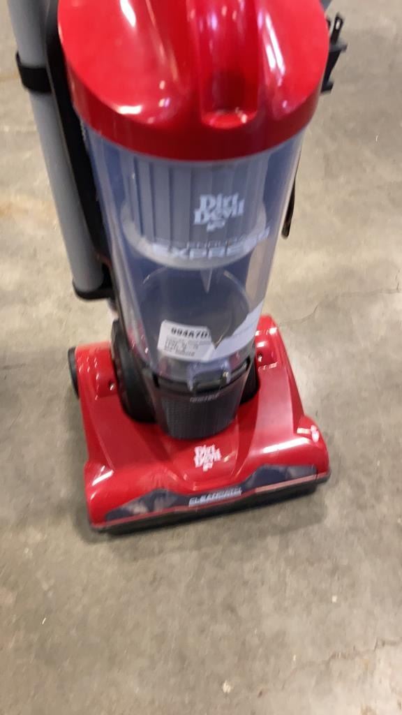 DIRT DEVIL ENDURA EXPRESS COMPACT POWER PLUS BAGLESS UPRIGHT VACUUM ...